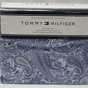 TOMMY HILFIGER PAISLEY TWIN SHEET SET - BRAND NEW